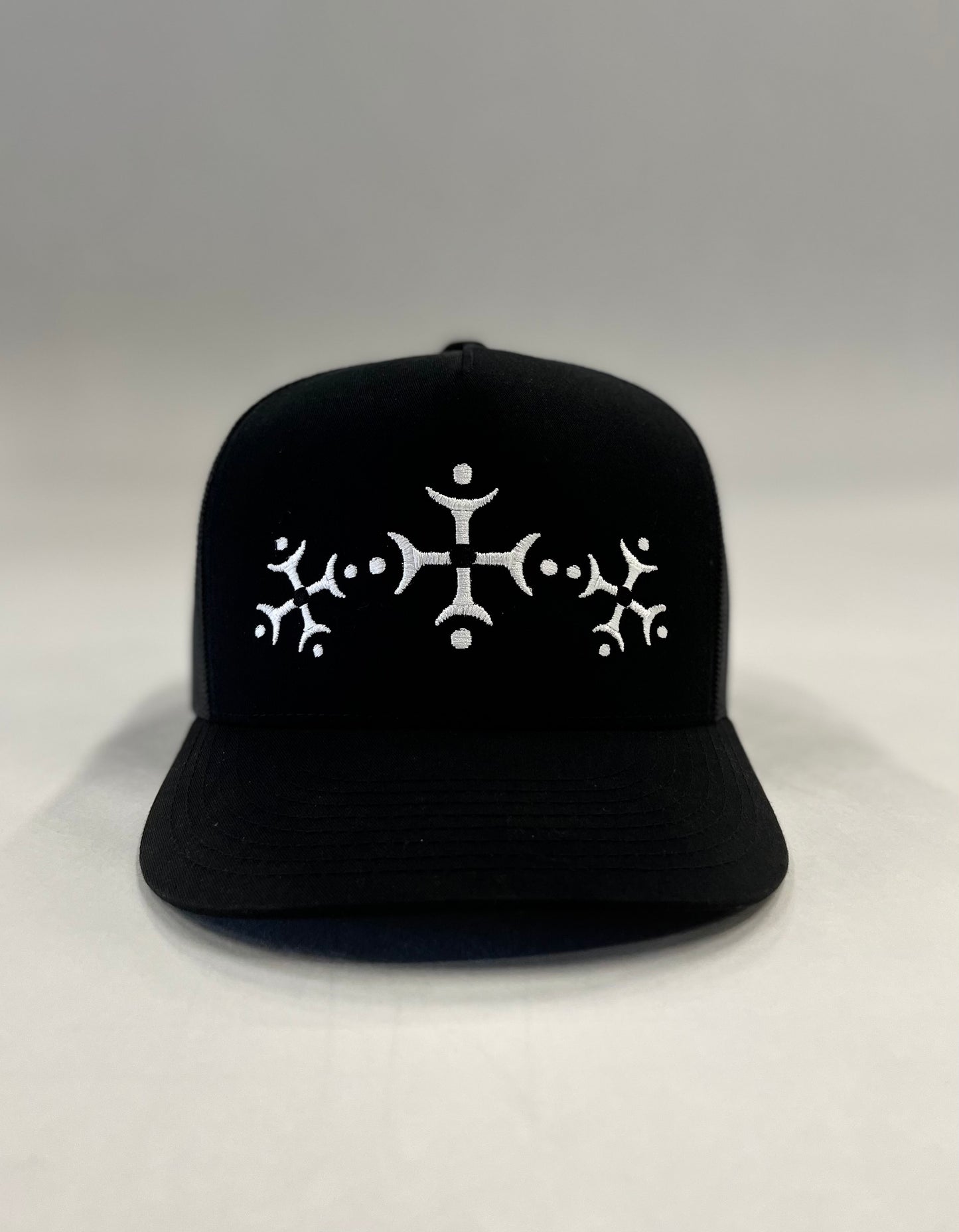 TRIPPLE CROSS CAP